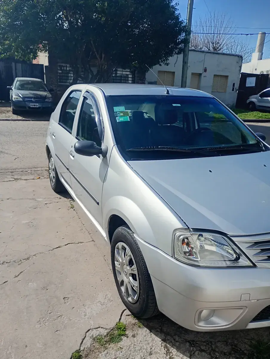 Renault Logan 1.6 Confort 2008 - foto 4