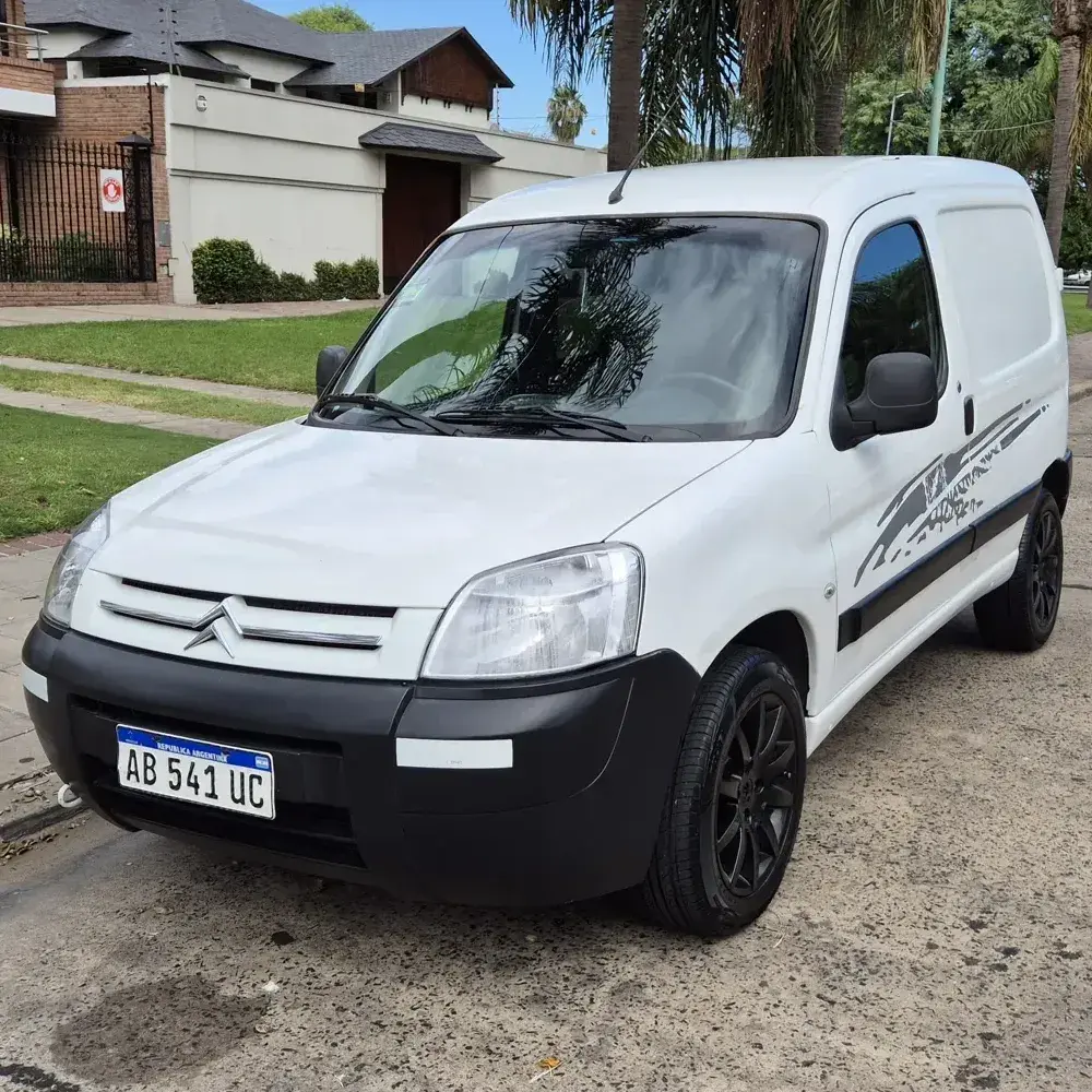 Citroën Berlingo 1.6 Hdi 92 Bussines 2017 - foto 1