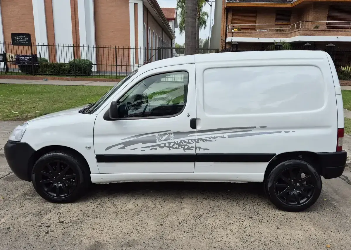 Citroën Berlingo 1.6 Hdi 92 Bussines 2017 - foto 4