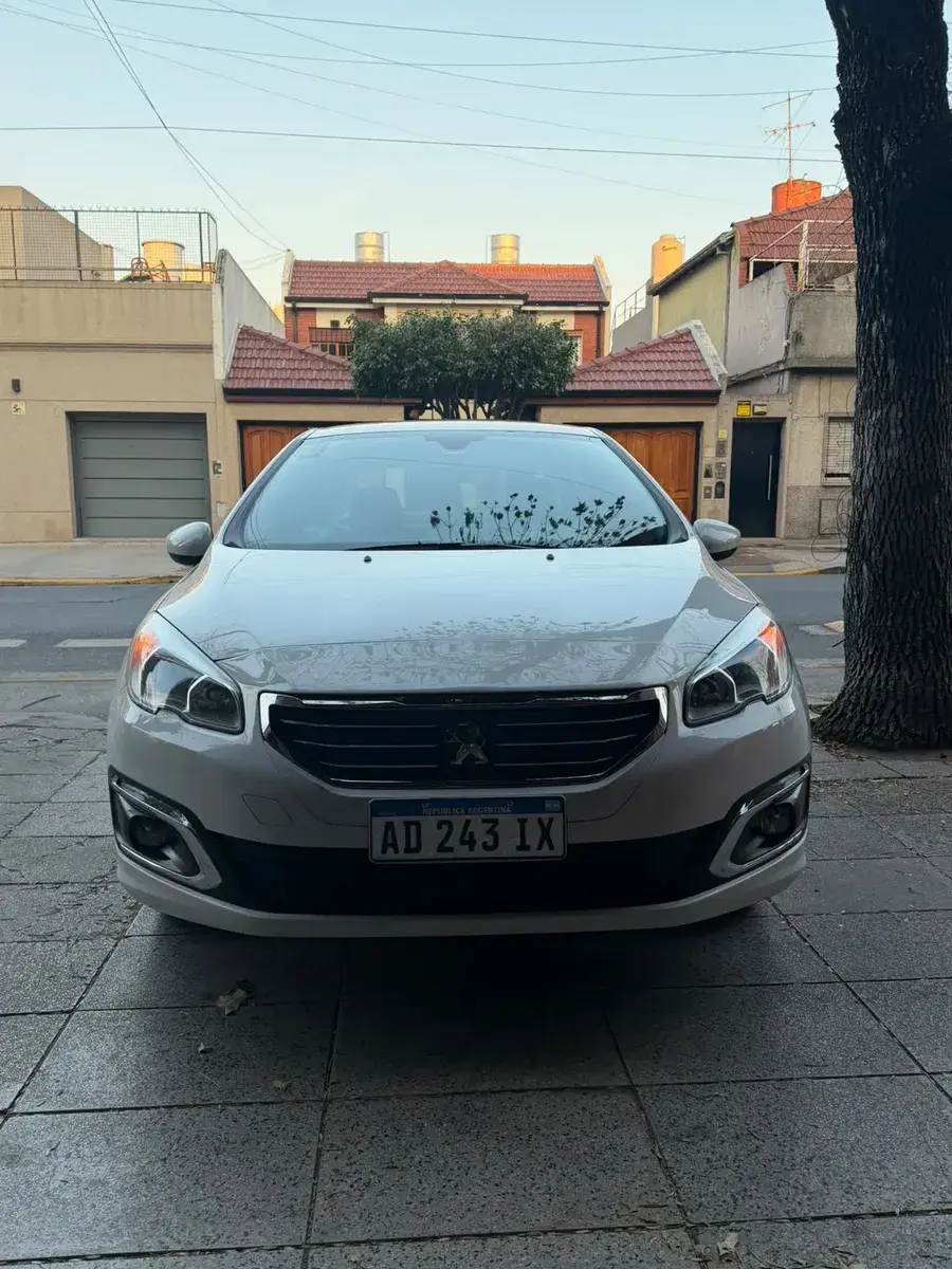 Peugeot 408 1.6 Active 115Cv 2019 - foto 3
