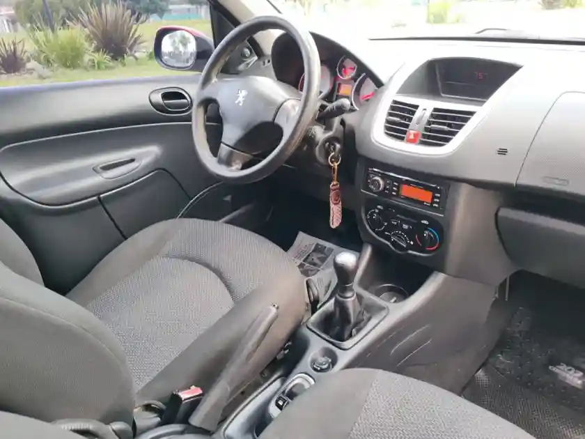 Peugeot 207 1.4 Allure 75Cv 2015 - foto 5