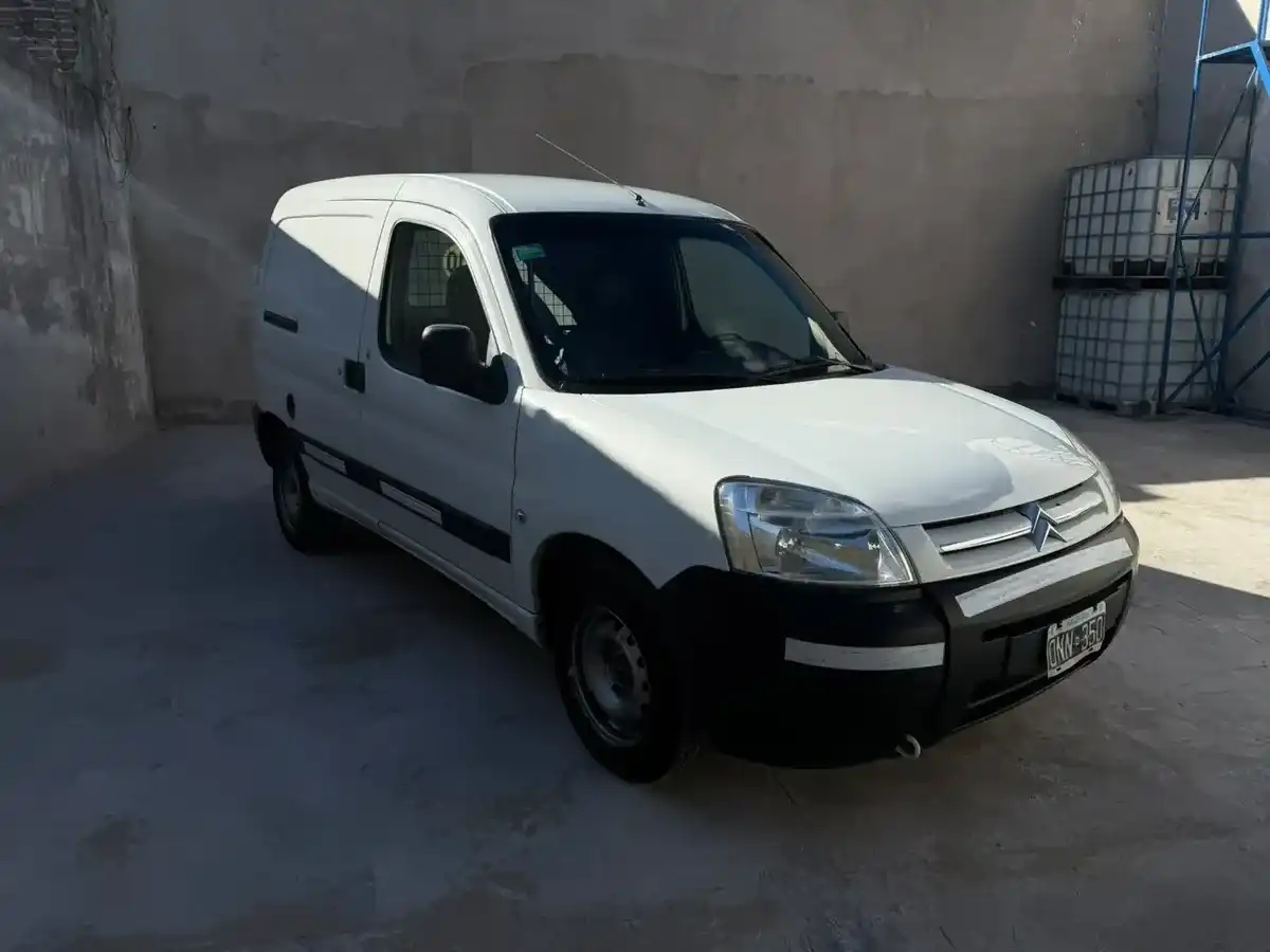 Citroën Berlingo Furgon 1.6 Hdi 92 Bussines 2015 - foto 2