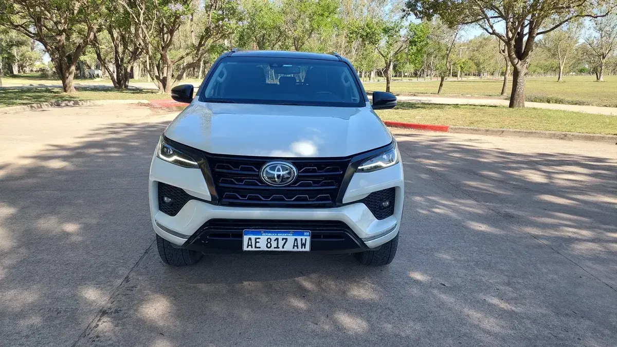 Toyota Hilux Sw4 2.8 Srx 177Cv 4X4 7As 2021 - foto 5