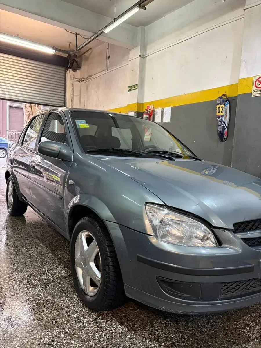 Chevrolet Classic 1.4 Lt Spirit Pack 2013 - foto 3