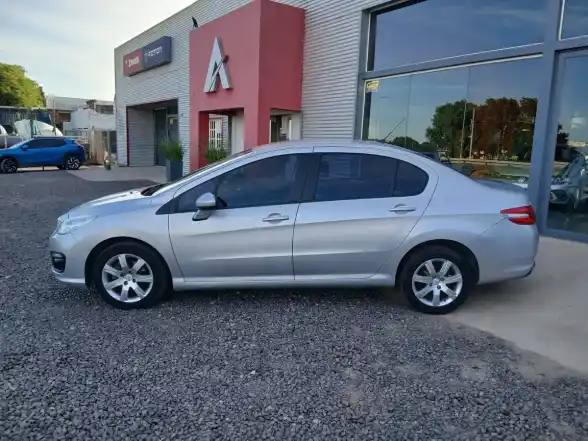 Peugeot 408 2.0 Allure 143Cv 2016 - foto 2
