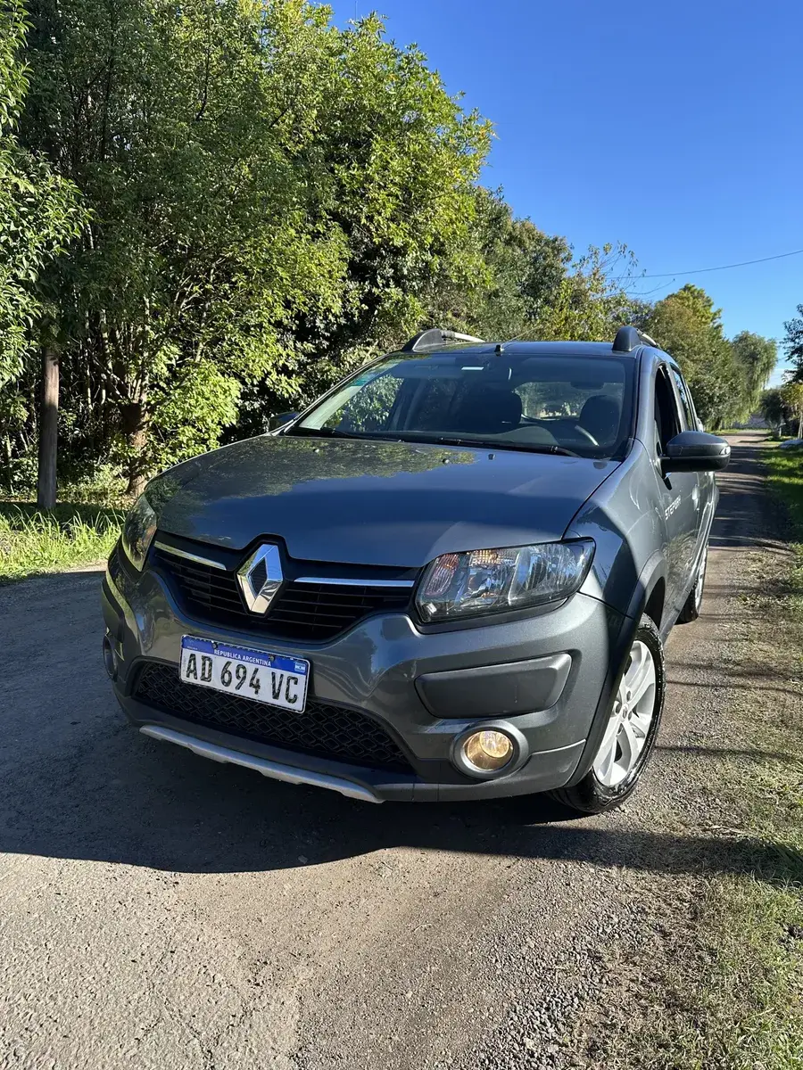 Renault Sandero Stepway 1.6 Privilege 105Cv Nac 2018 - foto 1