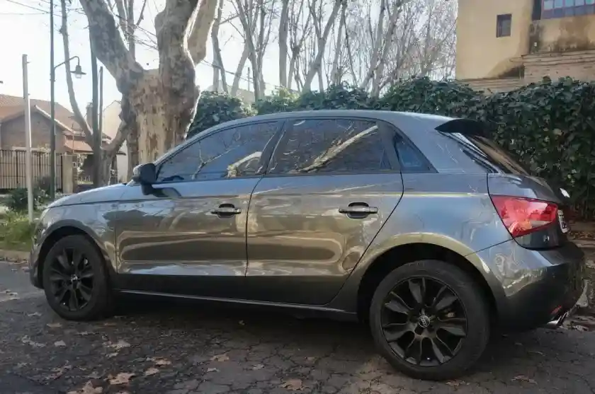 Audi A1 Sportback 1.4 Ambition Tfsi Stronic 2015 - foto 3