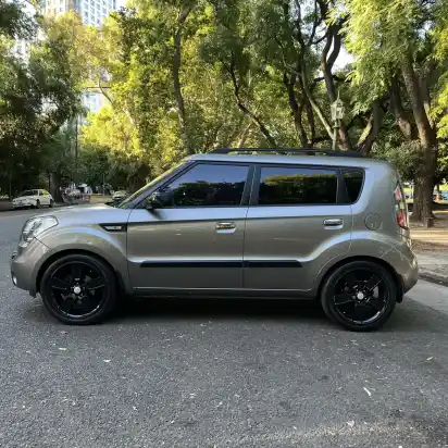 Kia Soul 1.6 Rock 5Mt 2010 - foto 2