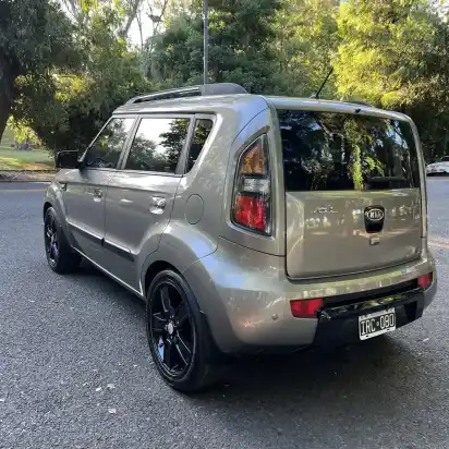 Kia Soul 1.6 Rock 5Mt 2010 - foto 3