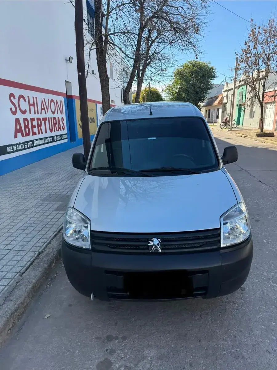 Peugeot Partner 1.6 Hdi Furgon Confort 92 2023 - foto 2