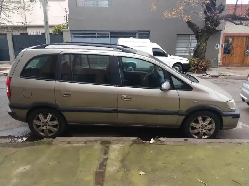 Chevrolet Zafira 2.0 Gls 2009 - foto 2