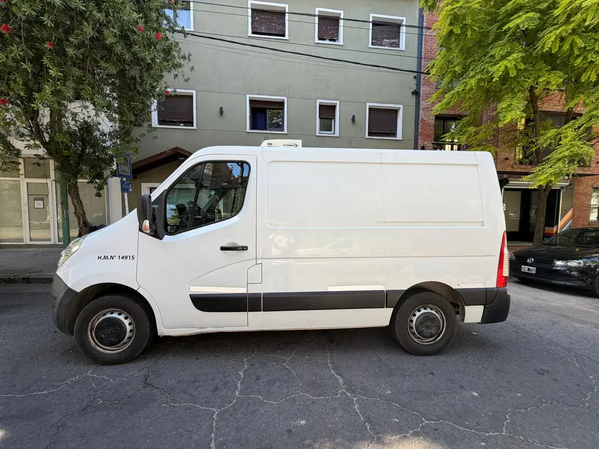 Renault Master 2.3 T4 Dci130 L1H1 Furgon Corto 2016 - foto 4
