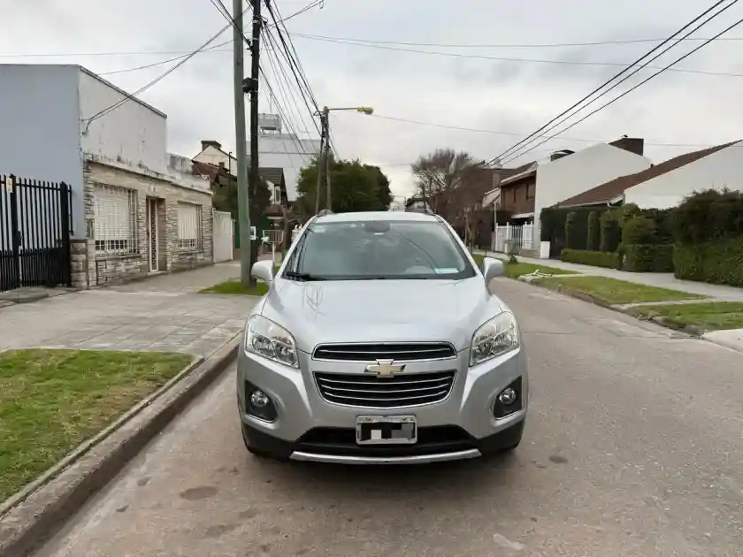 Chevrolet Tracker 1.8 Ltz Fwd Mt 140Cv 2015 - foto 2