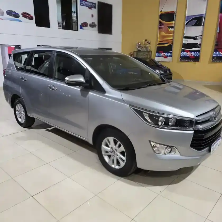 Toyota Innova 2.7 Srv 6At 8A 2018 - foto 1