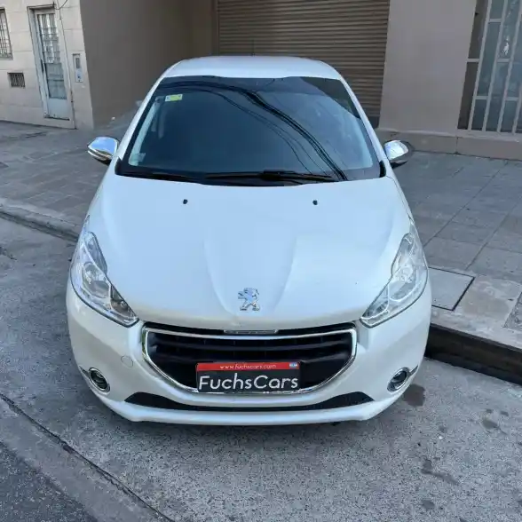Peugeot 208 1.5 Active 2014 - foto 2