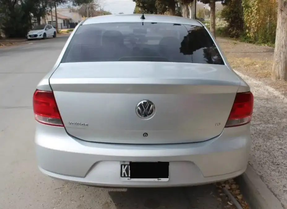Volkswagen Voyage 1.6 Comfortline 101Cv 2011 - foto 3
