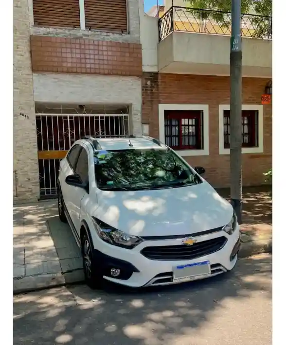 Chevrolet Onix 1.4 Activ 98Cv 2017 - foto 3