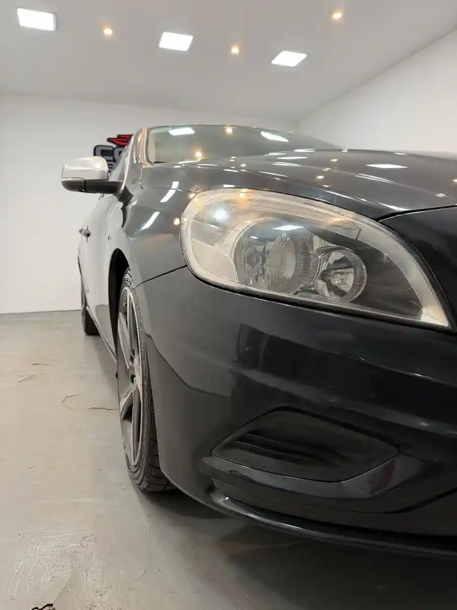 Volvo S60 2.0 T5 R-Design 2013 - foto 5