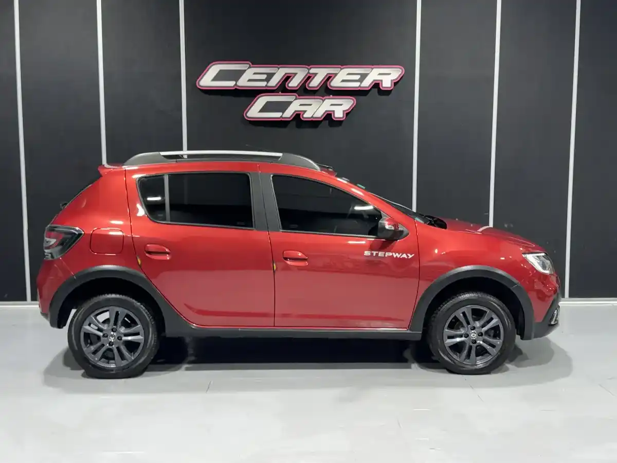 Renault Sandero Stepway 1.6 16V Intense 2021 - foto 2