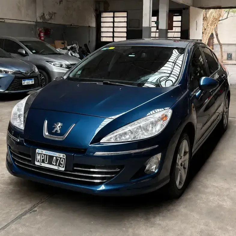 Peugeot 408 2.0 Allure 143Cv 2013 - foto 1
