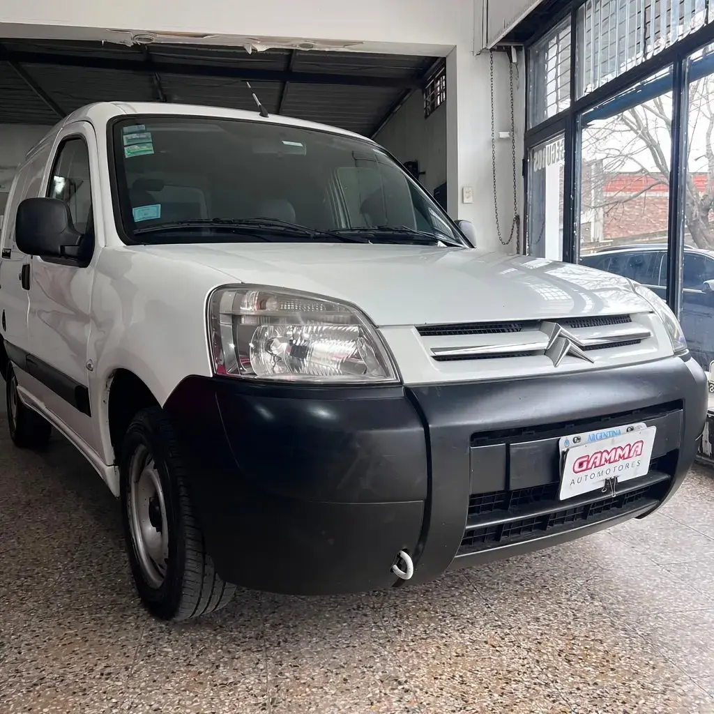 Citroën Berlingo Furgon 1.6 Bussines Hdi 92Cv Am54 2015 - foto 2