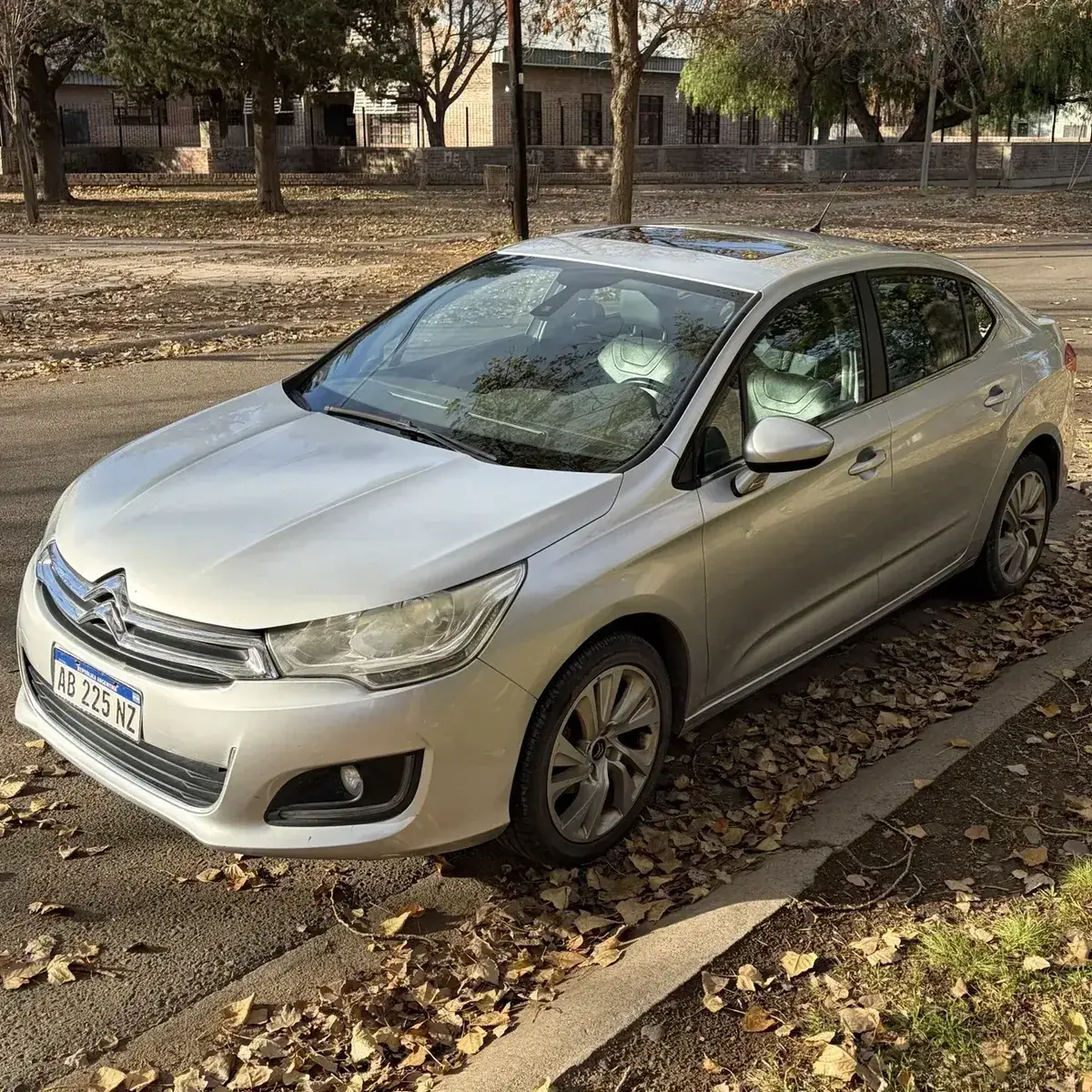 Citroën C4 Lounge 2.0 Feel Pack 143Cv 2017 - foto 1