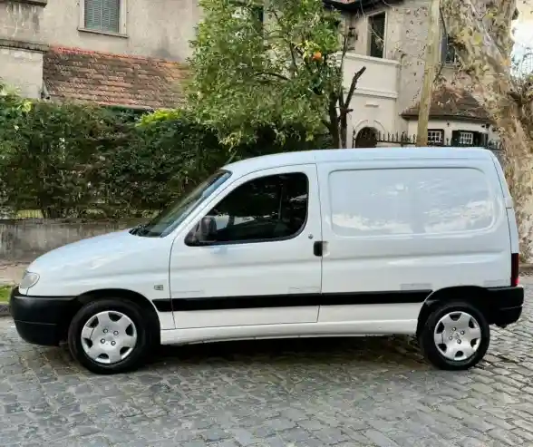 Citroën Berlingo Furgon 1.9 D Plc 2008 - foto 2