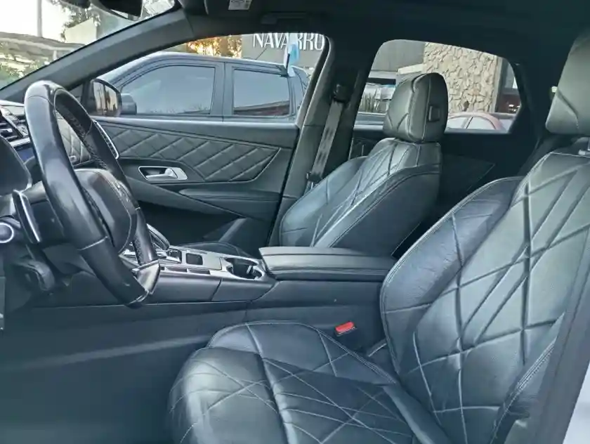 D.s. Ds7 Crossback 2.0 Hdi 180 At So Chic 2021 - foto 5
