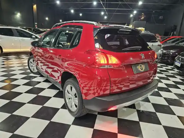 Peugeot 2008 1.6 Allure 2017 - foto 5