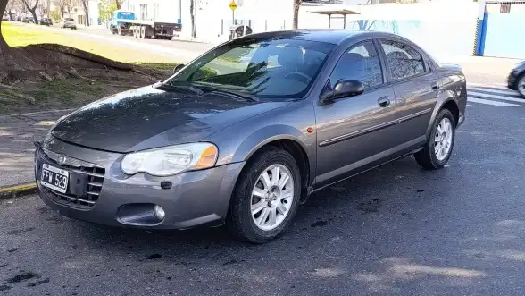 Chrysler Sebring 2005 - foto 1