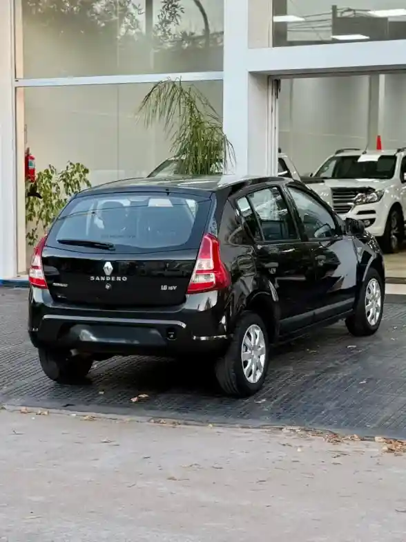 Renault Sandero 1.6 Expression 105Cv 2013 - foto 3