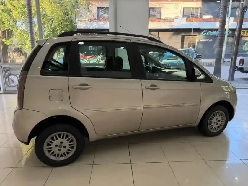 Fiat Idea 1.4 Elx Mp3 2010 - foto 5