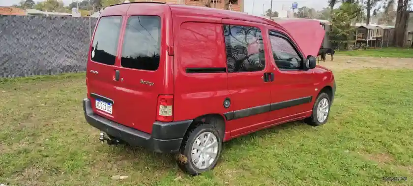 Citroën Berlingo Furgon 1.6 Hdi 92 Bussines 2018 - foto 3