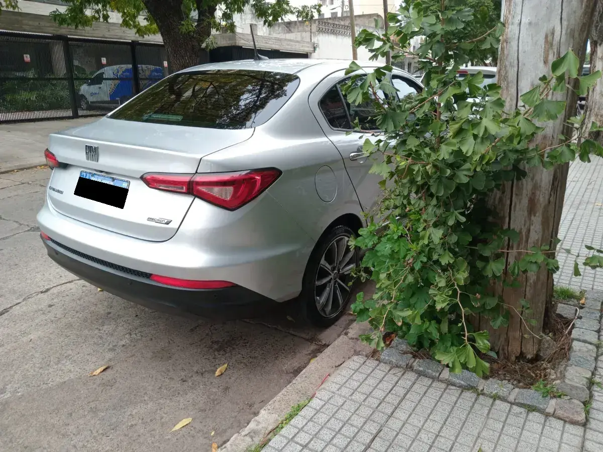 Fiat Cronos 1.8 16V Precision Pack Premium 2021 - foto 4