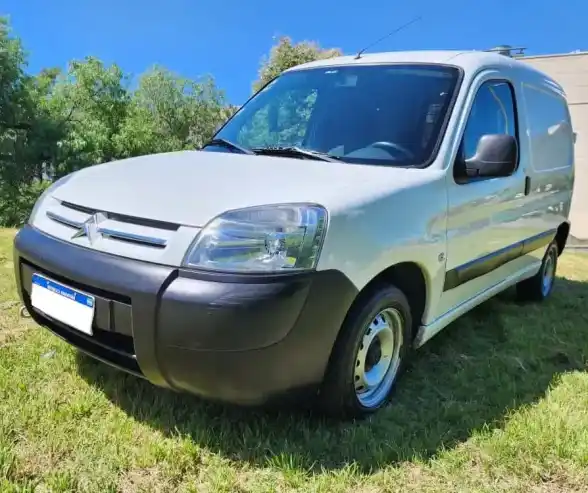 Citroën Berlingo Furgon 1.6 Vti 115 Business 2018 - foto 1
