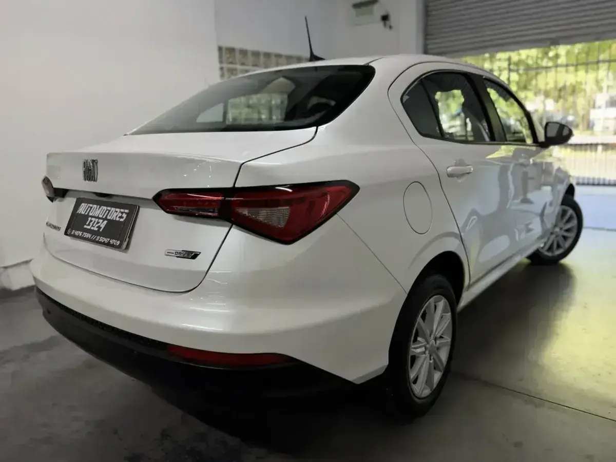 Fiat Cronos 1.3 Drive Mt 2023 - foto 5