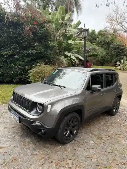 Jeep Renegade 1.8 Longitude At6 2022 - foto 1