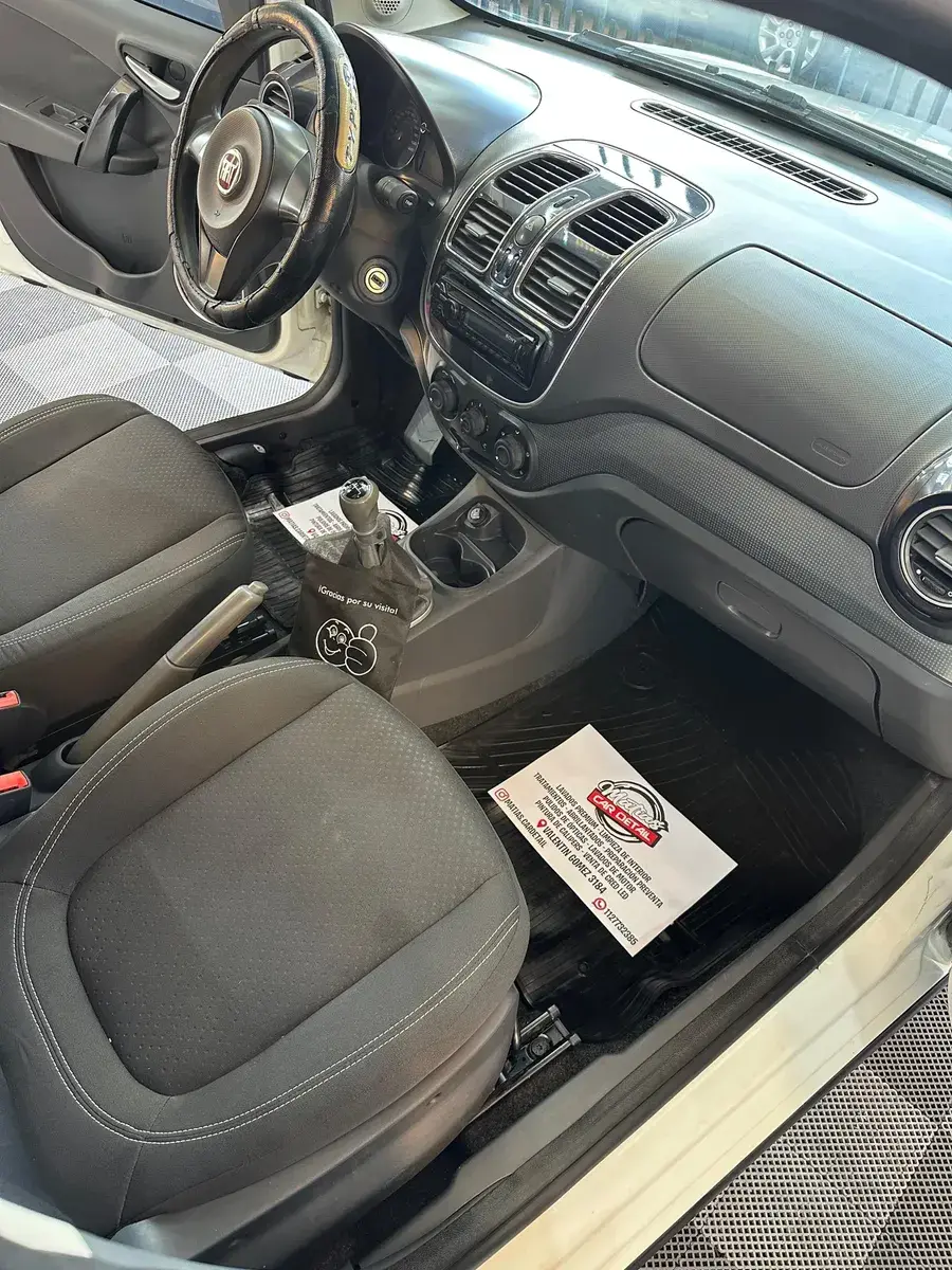 Fiat Grand Siena 1.4 Attractive 87Cv 2014 - foto 5