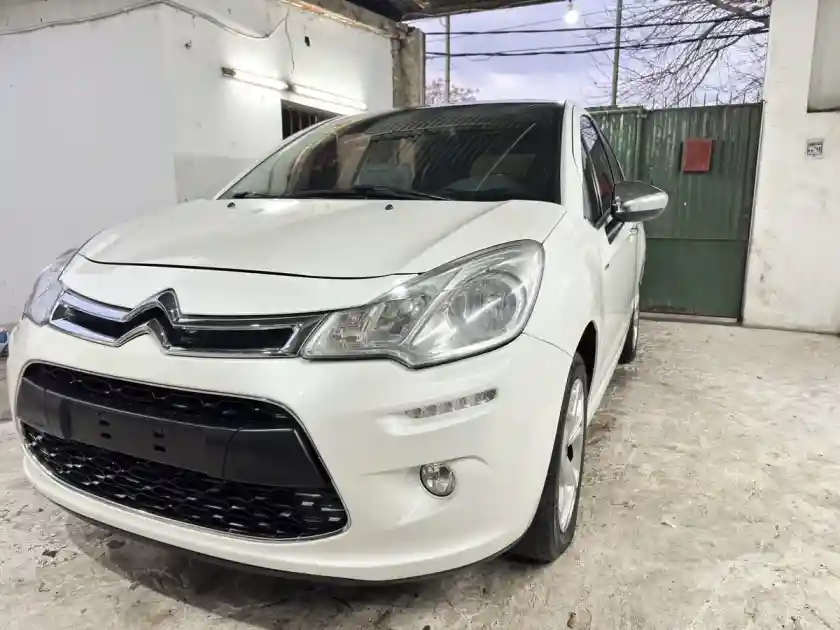 Citroën C3 1.6 Exclusive Vti 115Cv 2015 - foto 1
