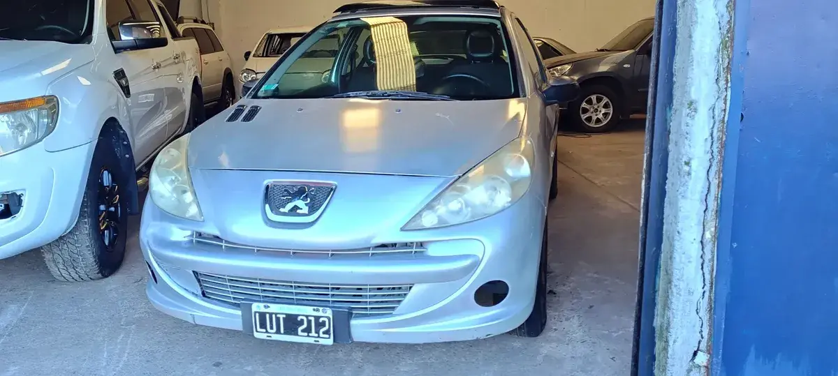 Peugeot 207 1.6 Griffe 106Cv 2012 - foto 2