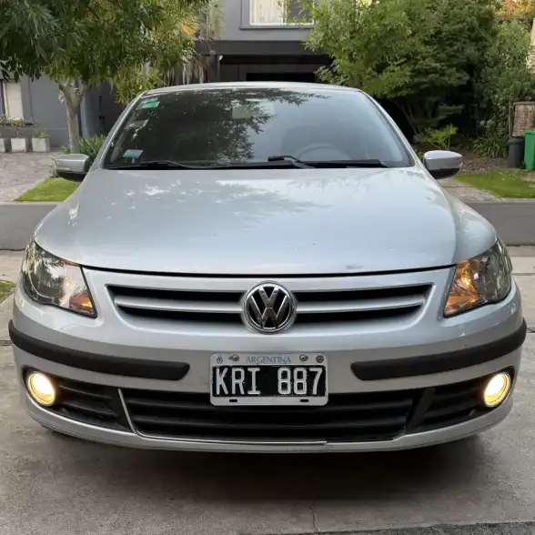 Volkswagen Voyage 1.6 Highline 101Cv 2011 - foto 1