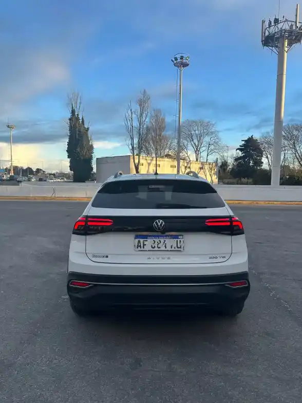 Volkswagen Nivus 1.0 Tsi 200 Comfortline 2023 - foto 4