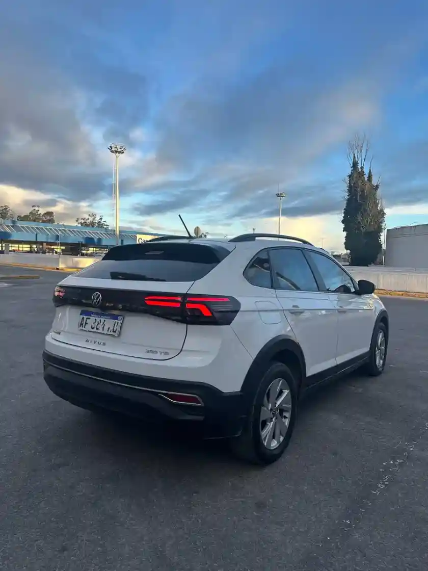 Volkswagen Nivus 1.0 Tsi 200 Comfortline 2023 - foto 5