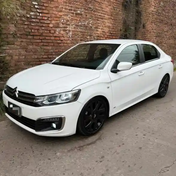 Citroën C-Elysée 1.6 Feel Hdi 92 2018 - foto 1
