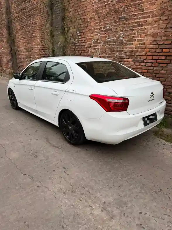 Citroën C-Elysée 1.6 Feel Hdi 92 2018 - foto 5