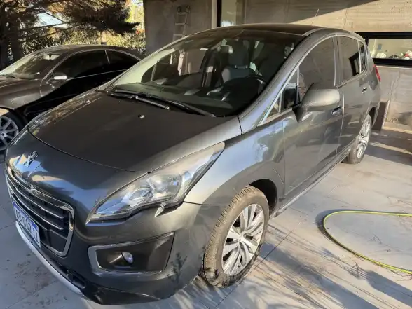 Peugeot 3008 2017 - foto 1