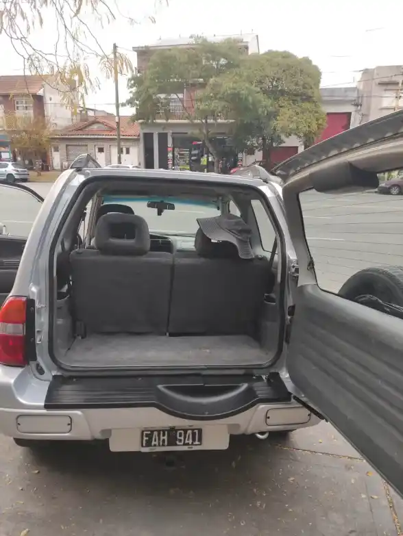 Suzuki Grand Vitara Suzuki Gran Vitara Tres Puertas 2005 - foto 5