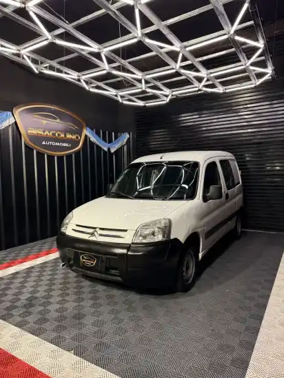 Citroën Berlingo Furgon 1.4 Bussines 75Cv Mixto 2016 - foto 1
