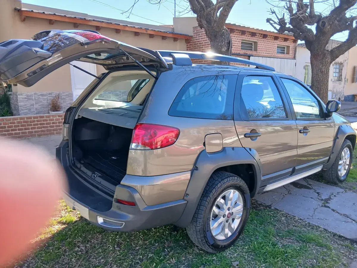 Fiat Palio Adventure 1.6 Adventure Pack Seguridad + Alarma 2014 - foto 3