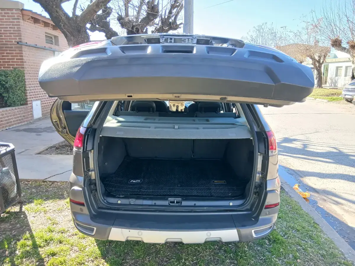 Fiat Palio Adventure 1.6 Adventure Pack Seguridad + Alarma 2014 - foto 4